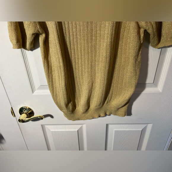 Vintage Sag Harbor Women's Mock Neck Short Sleeved Sweater Gold Sparkle Size L - Picture 4 of 10